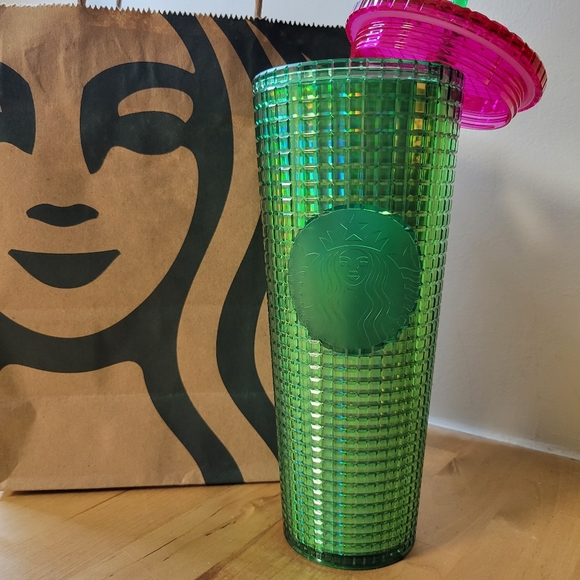 Starbucks 2023 Iridescent ‘Sprout’ Green Pink Grid Bling Venti Tumbler - Picture 6 of 9
